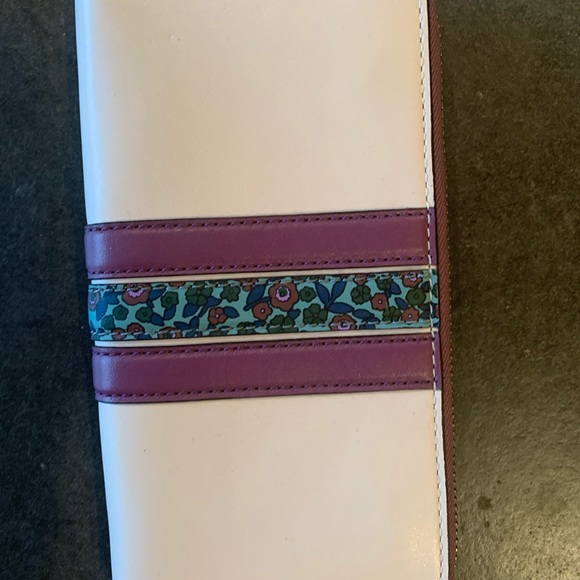 Coach Wallet - Picture 2 of 3